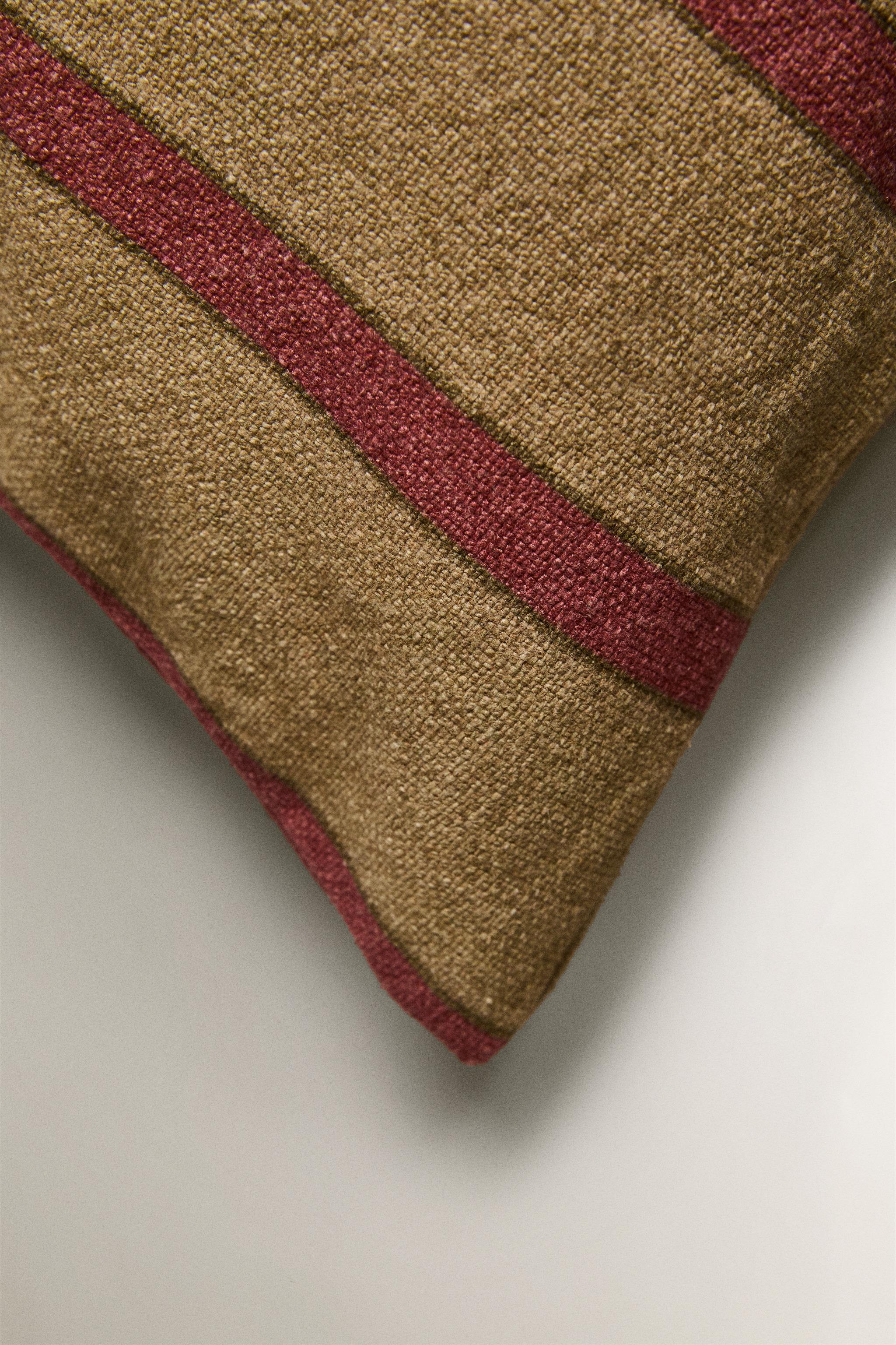 STRIPED THROW PILLOW COVER